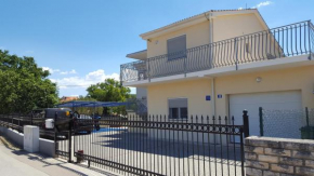 Гостиница Vila Mila  Сукосан